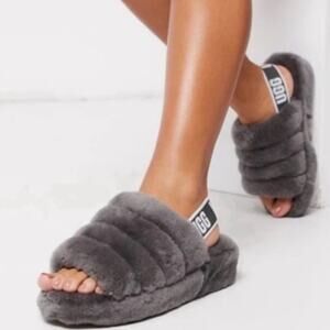 Ugg US 7 Fluff Yeah Slide Slippers Shoes Women Lightweight Platform Gray 1095119